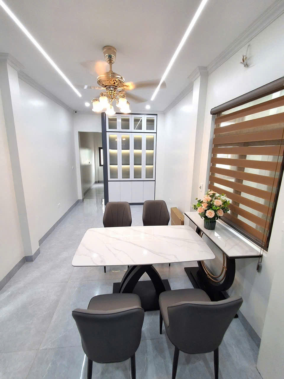 z7088574269922_4ec70075abca59d93080655ae094c7c9