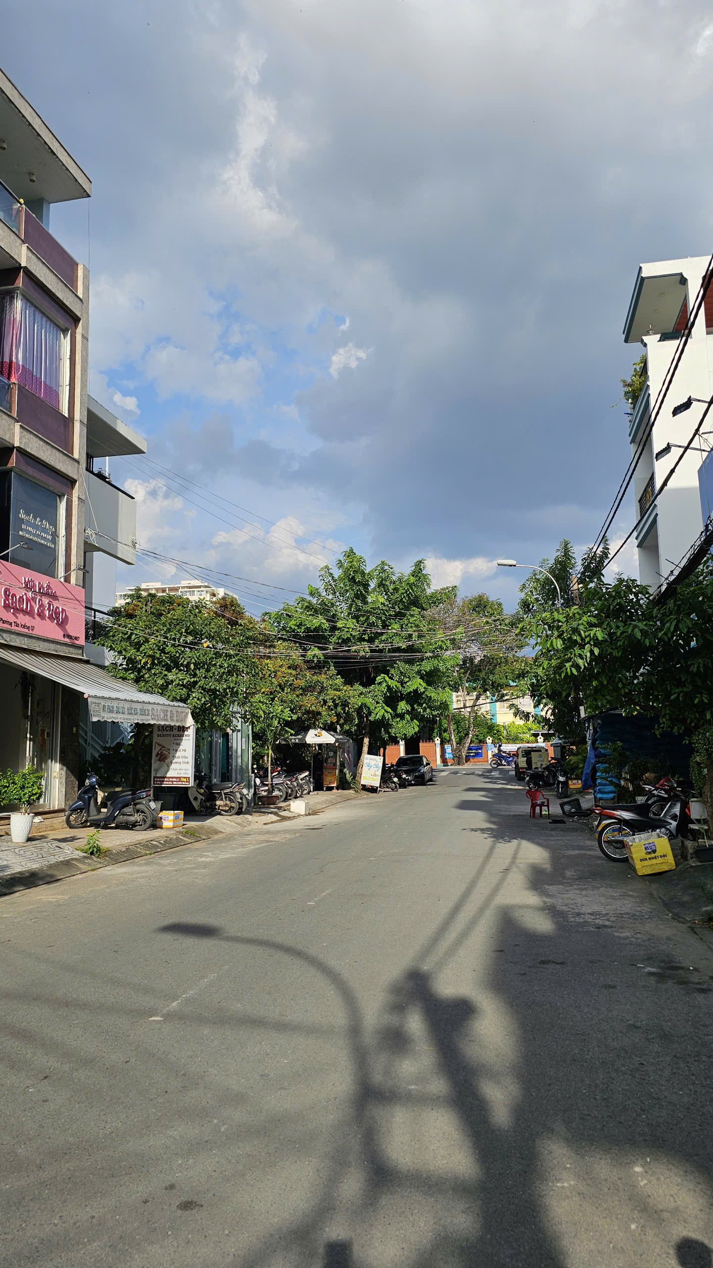 z7089023052553_44d791bda3cfe3873003fd6c2f198574