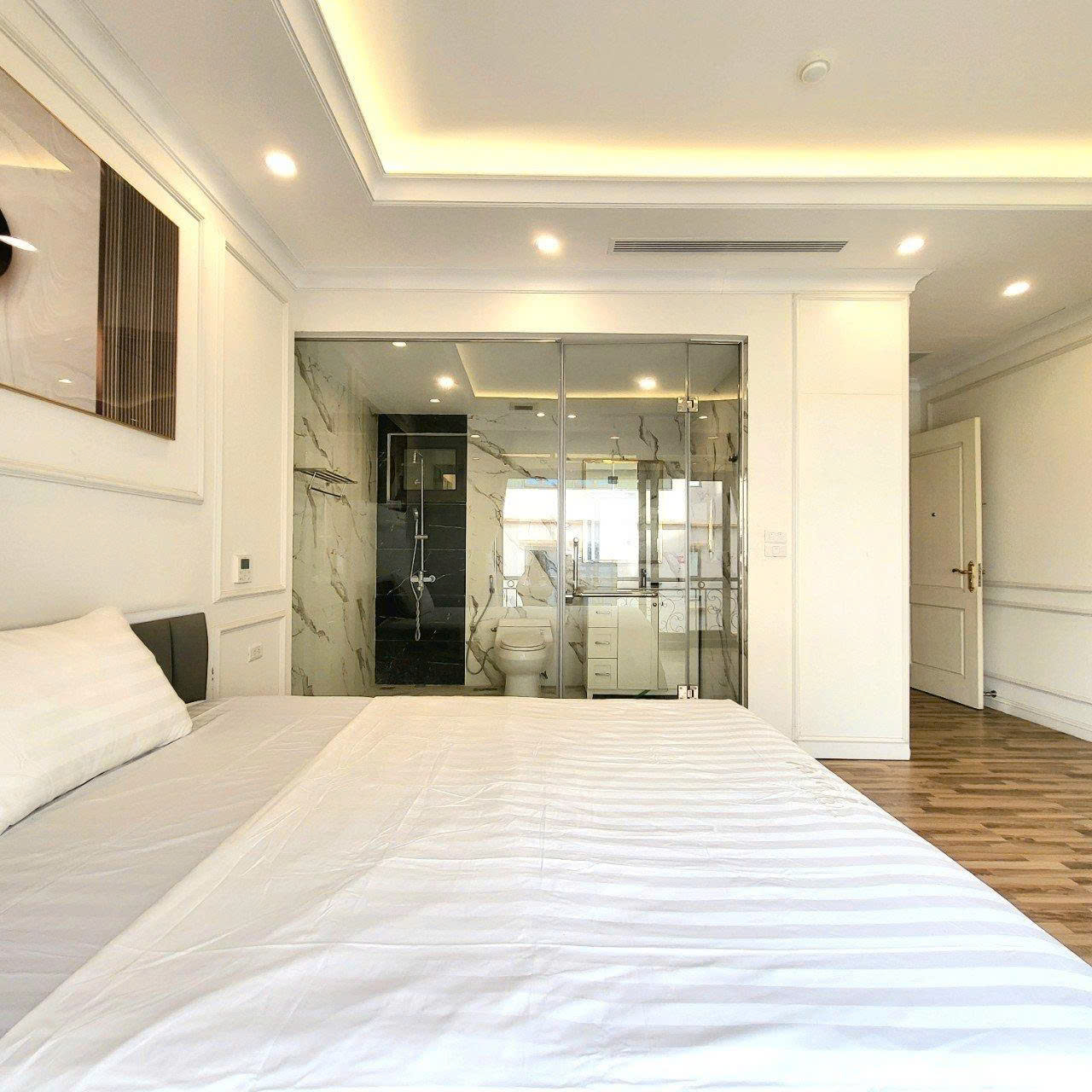 z7090105264710_dc0a93560e5b5916bbb8f03162633e01