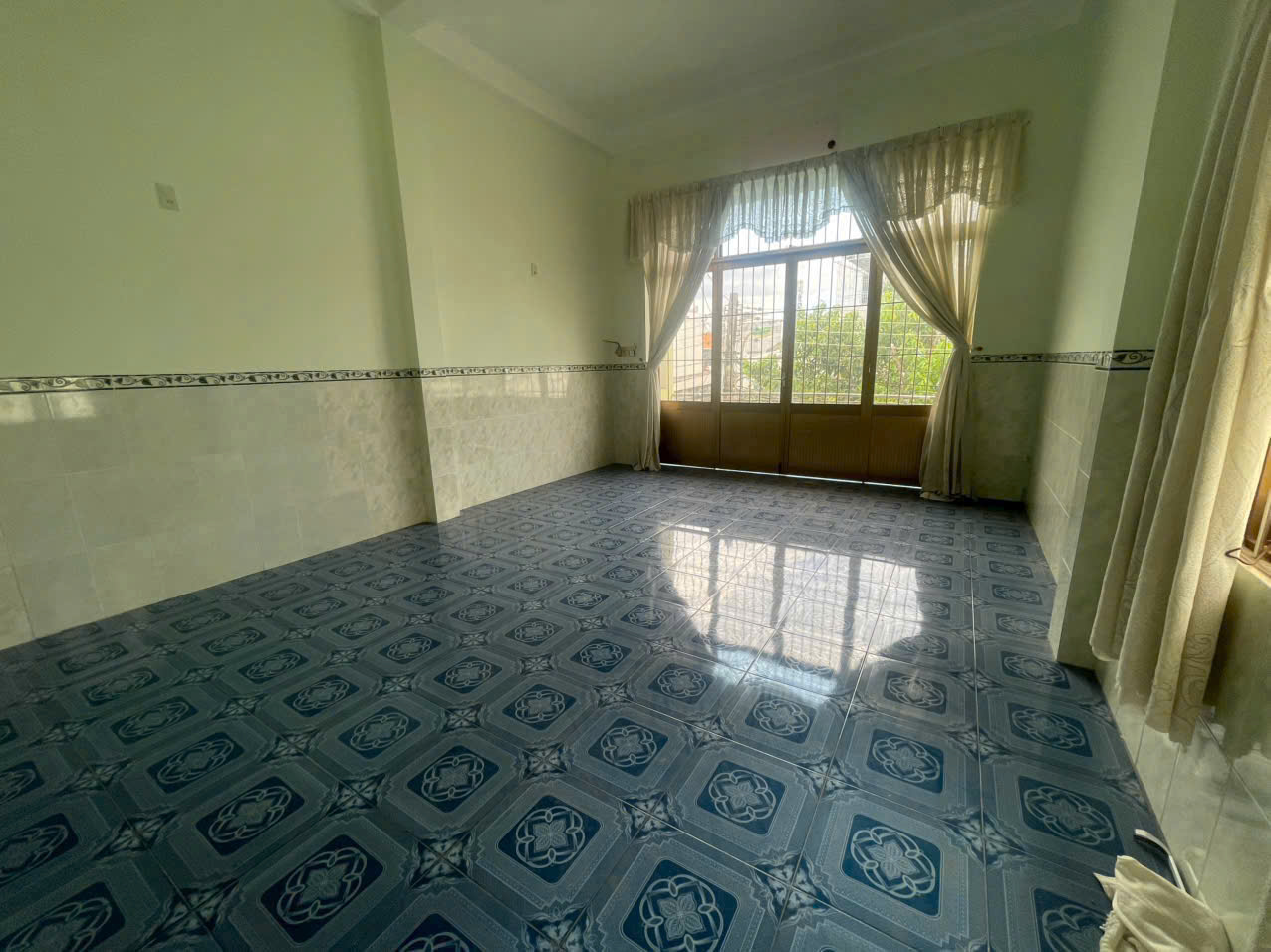 z7090113612688_5fac5043be54e2cdd4953a6d6bd03673