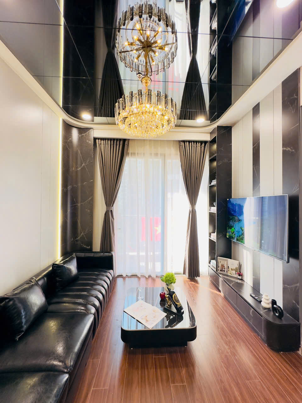 z7090730386022_5ab91e5fd9c04a6ef6d3eee666c86fd6