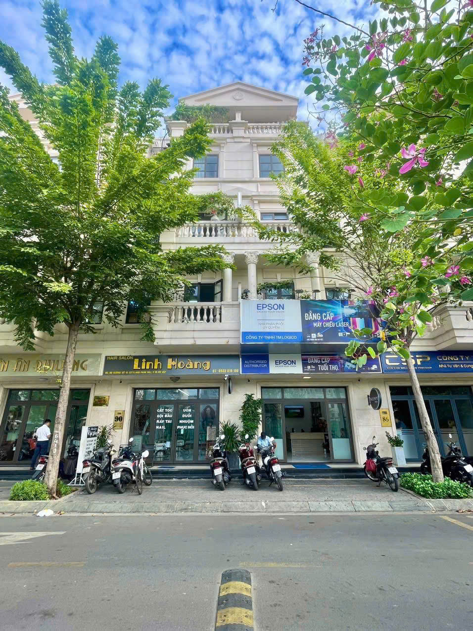 z7093313452922_42308c59fad35312511b6e32e7d17f54