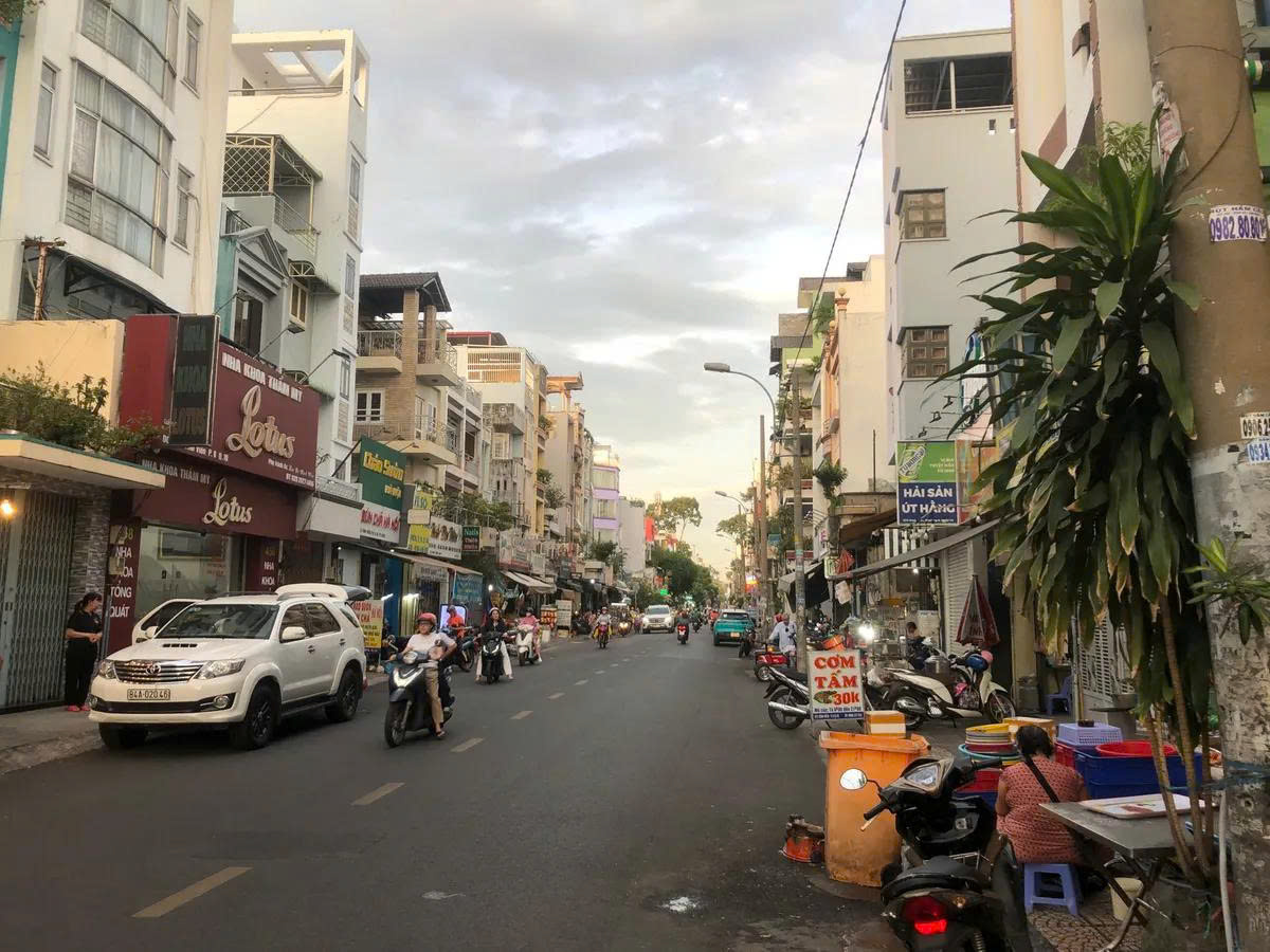 z7097538217265_541e00a04bbd098e0746b648b28b4cbc