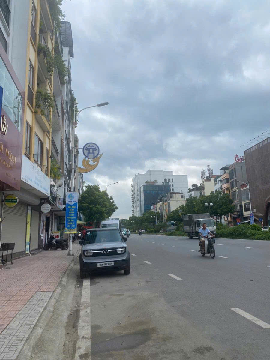 z7097538849495_386cf732fb89bdc71855216fa551e6c3