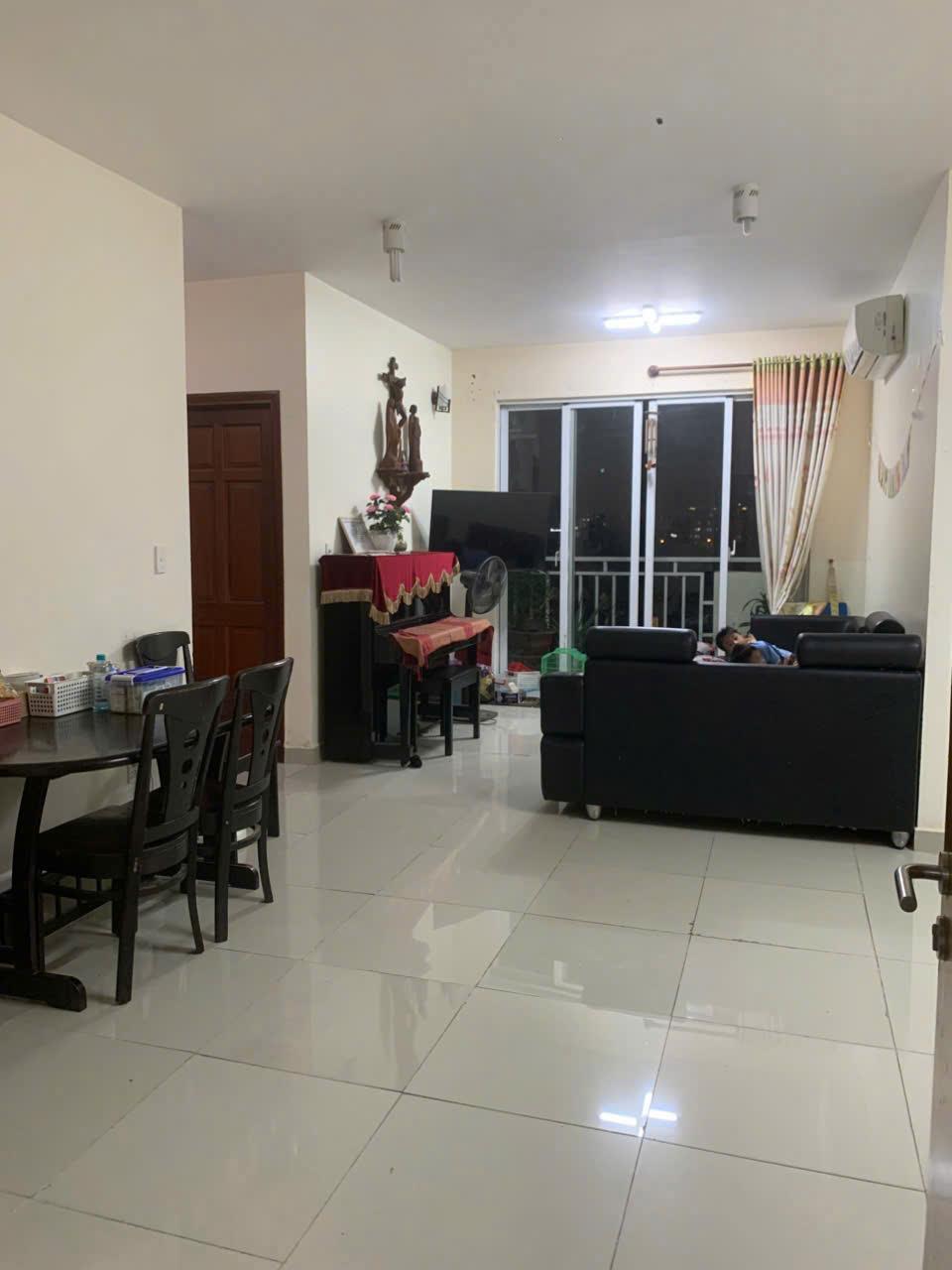 z7098288637568_352b2ad93ce05f4124c808bc7bba7447