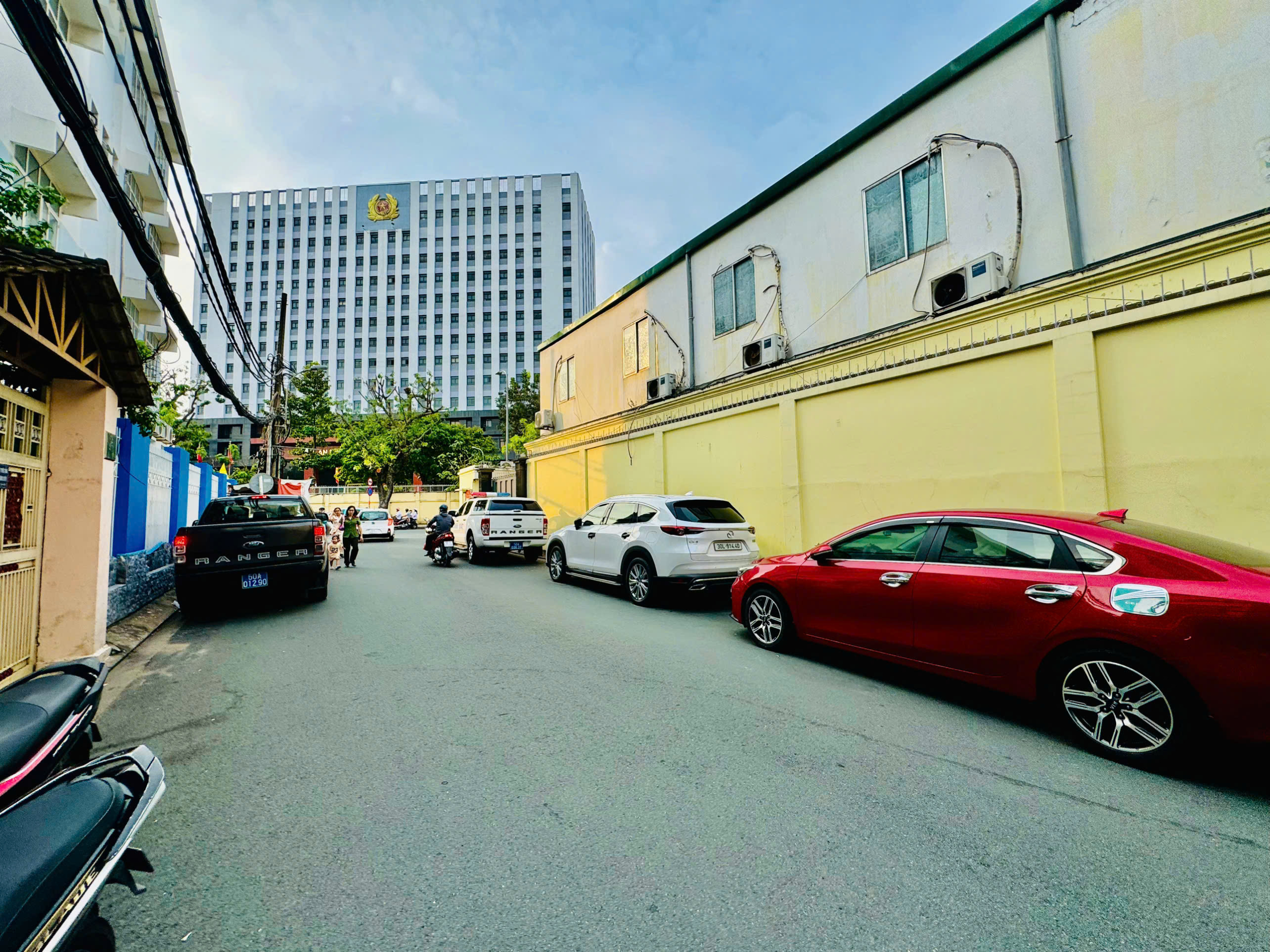 z7098772949644_8b2243444006092c54e1d8001b6b0557