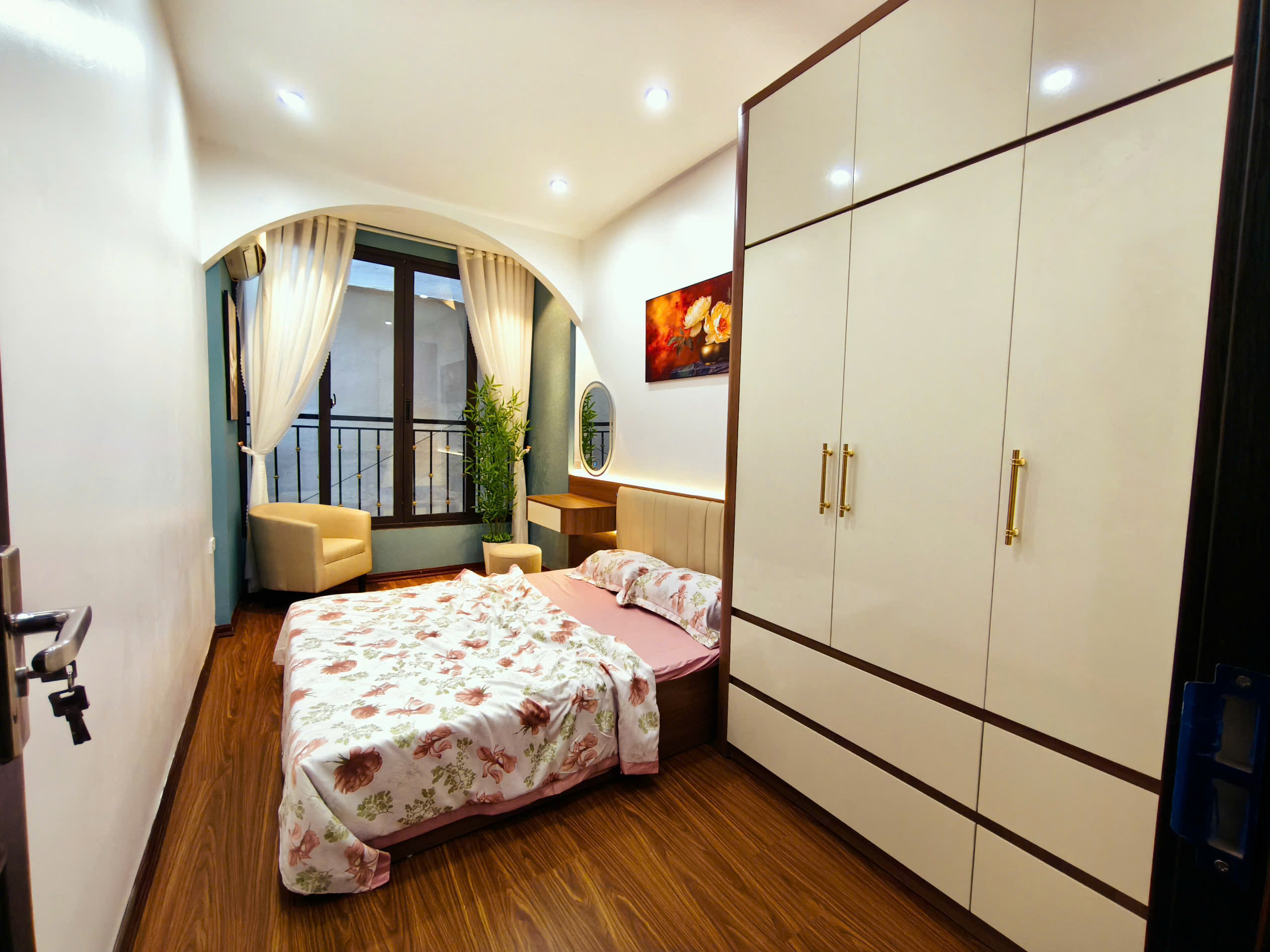 z7099802562222_bf15e8d26960c0bd3d9b821bf93927ce