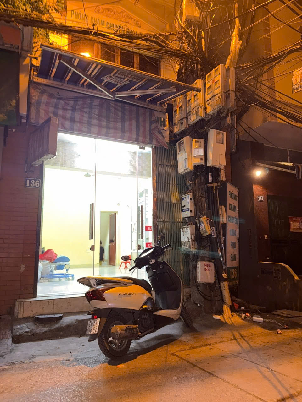 z7102192740040_5eaae2b1eb17d356c12c7d97a6aab559