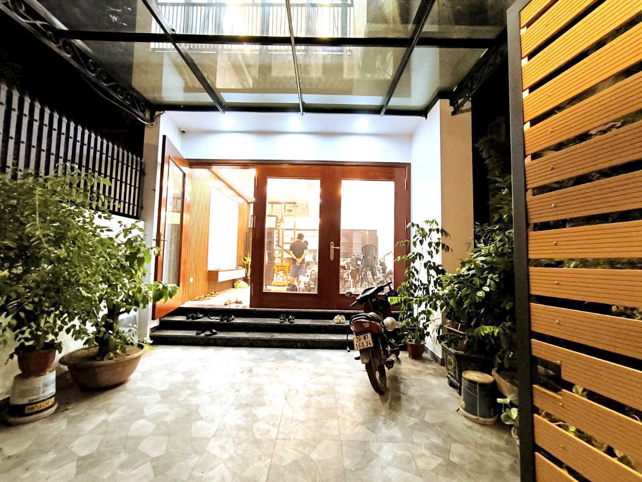 z7102211686106_753a062998e2e8f8ac578d7c42a651de