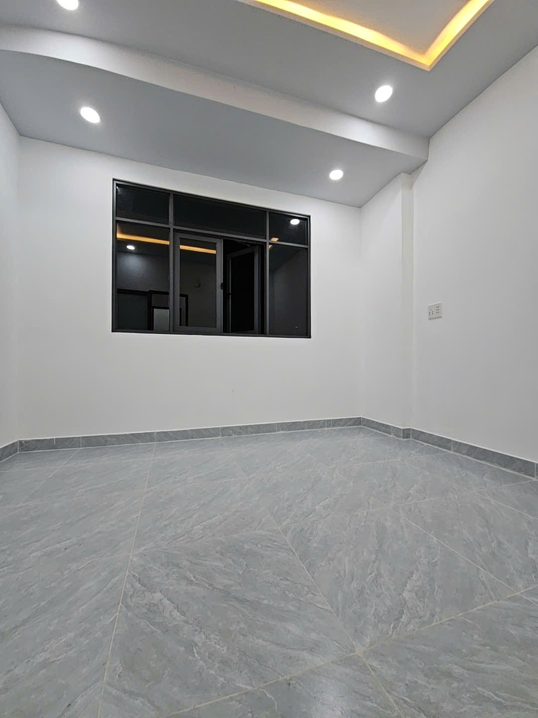 z7106023637766_07bee5d4062352e9bd9cb9df949aaaad