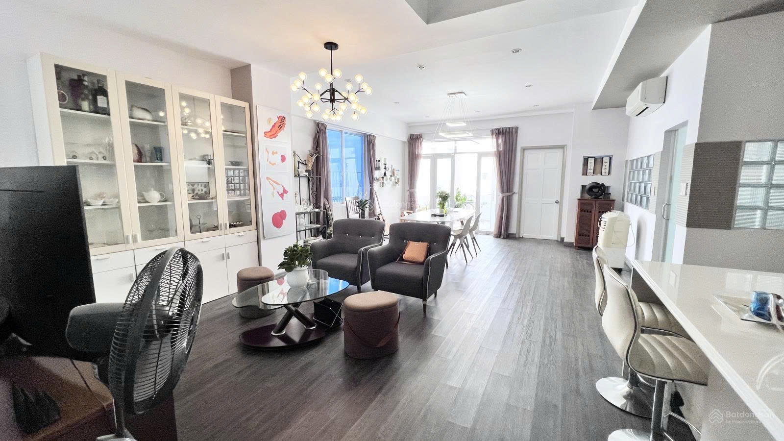 z7111978430553_62e997454fbf521837ec13cf445db148