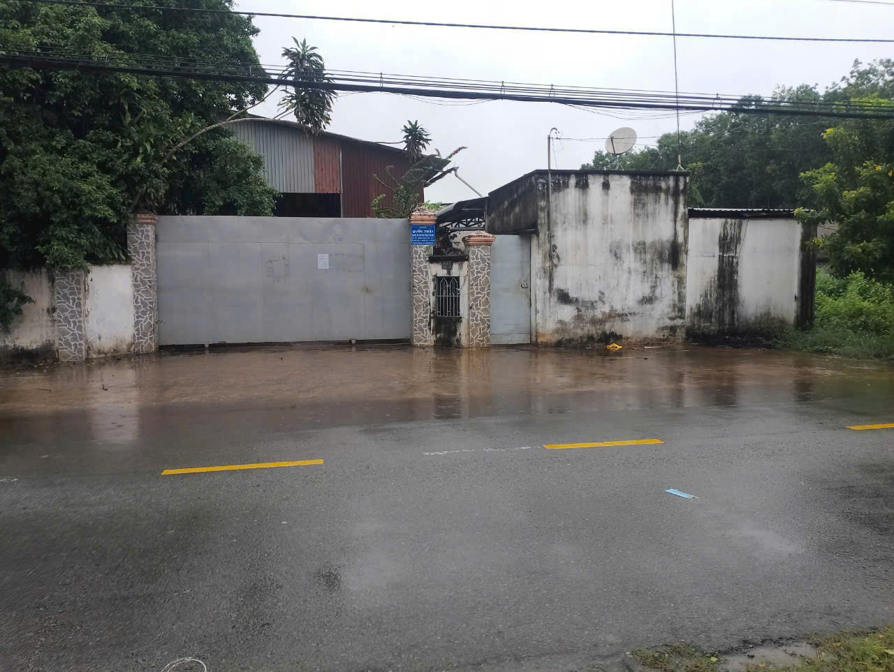 z7113551938241_bab6c4b3000f2e4d079235a6f1baedac