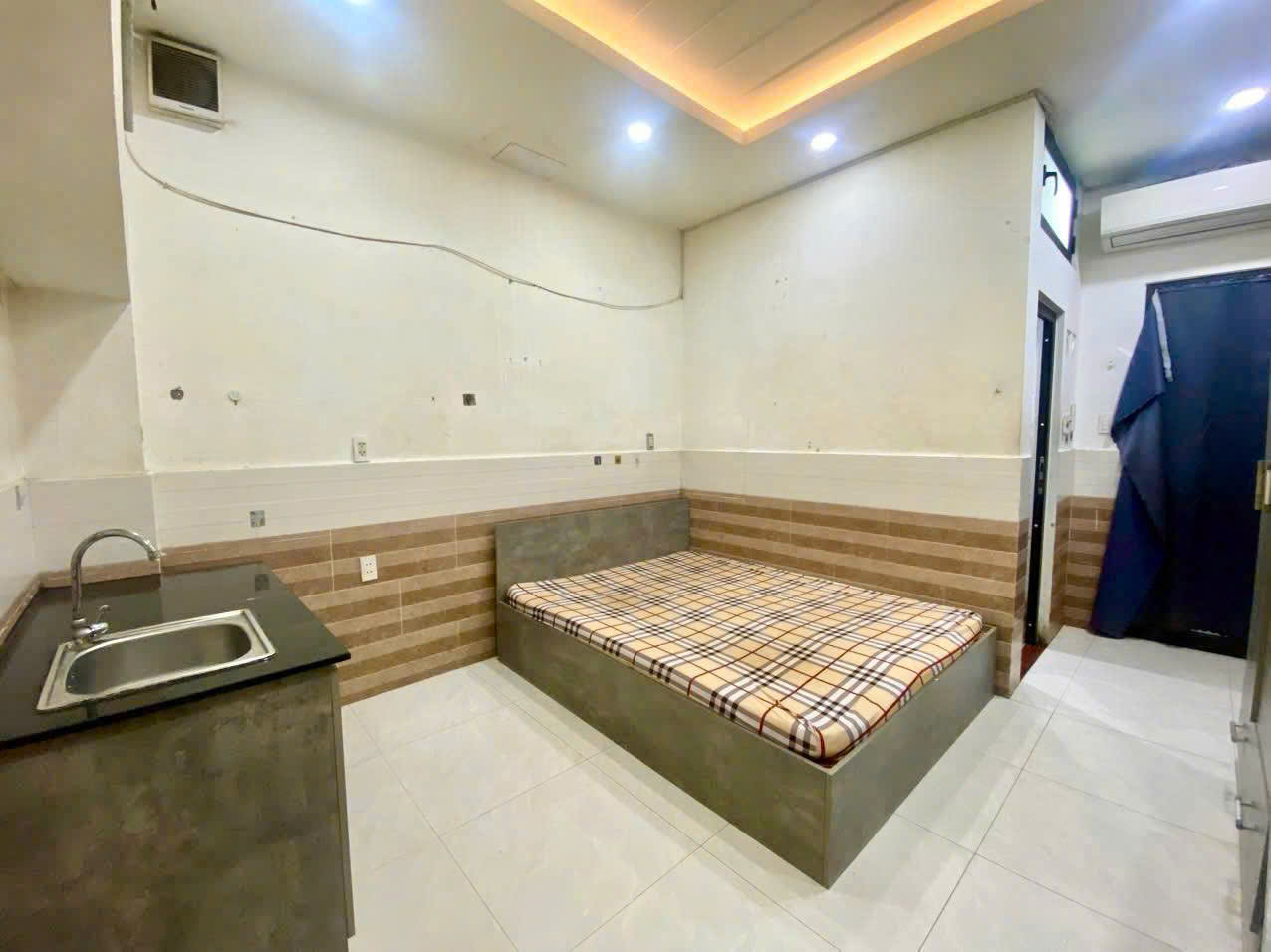 z7114507609698_6b65079b2b55ffaba0eb50e58e25c7a5