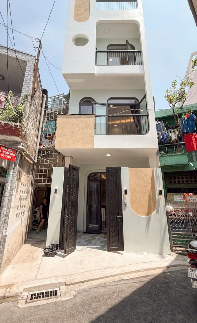 z7114682760532_6c540f6f2f7bb249699c68c57cf16fde