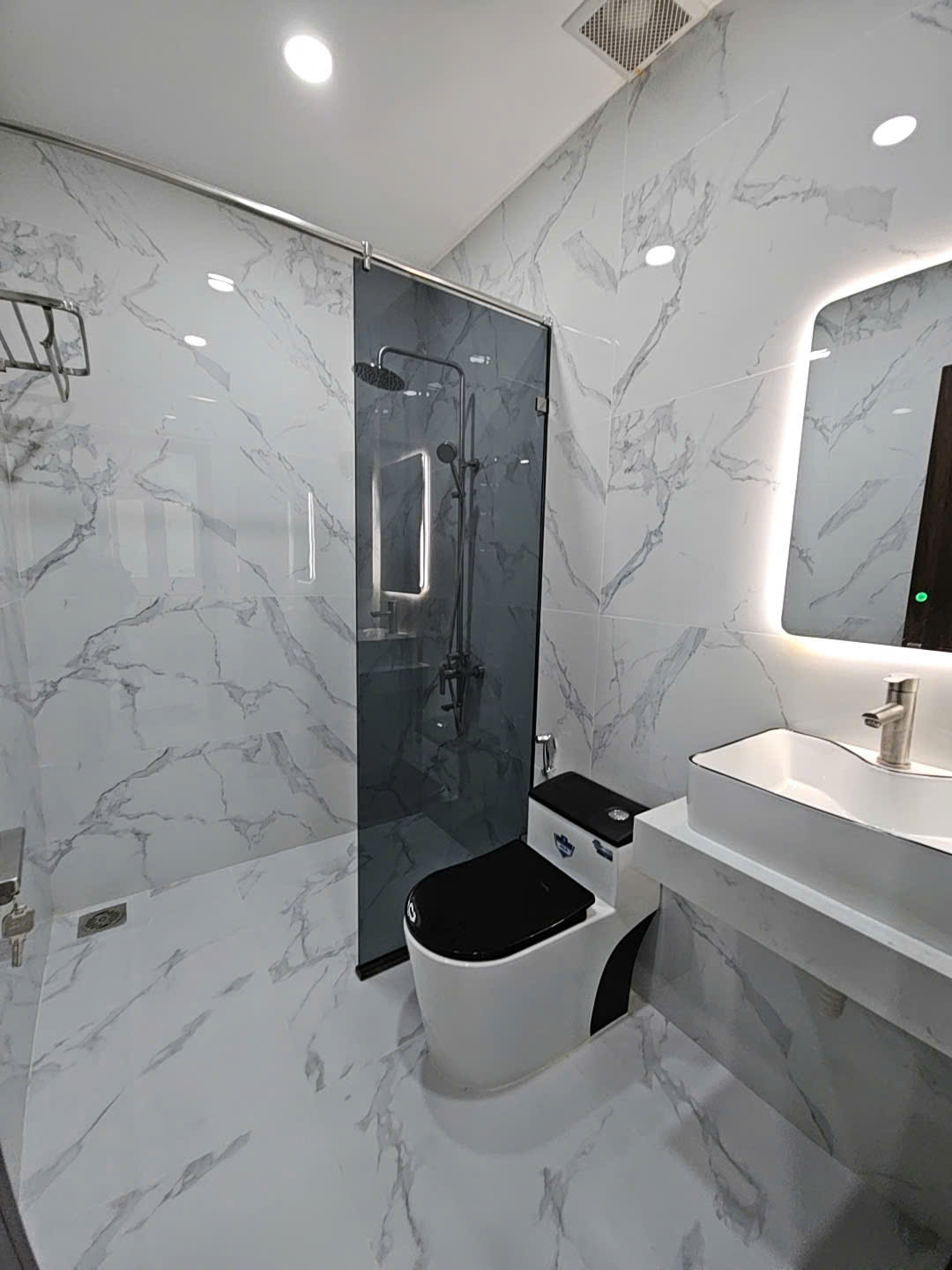 z7117182073962_8873c3bf20dc075b3725cb0550000288