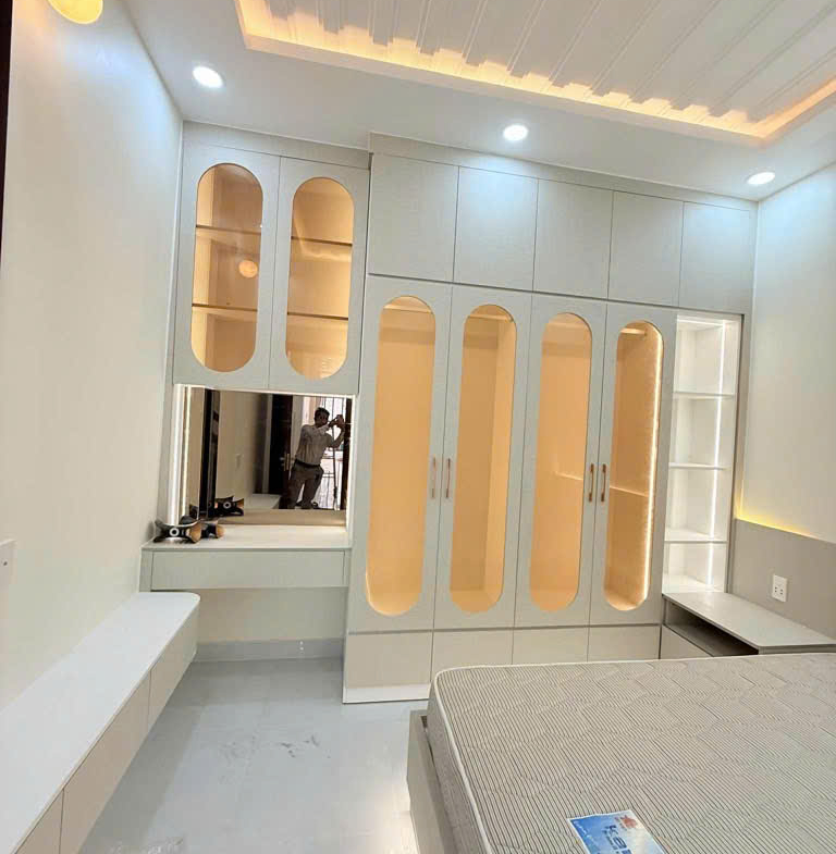 z7120432176621_6a4c41bee64d1b435f2b51b66bdea081