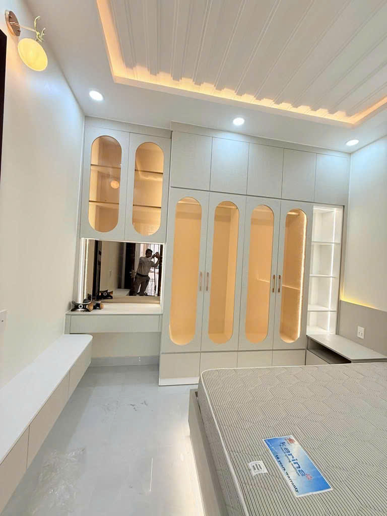 z7120432176621_6a4c41bee64d1b435f2b51b66bdea081