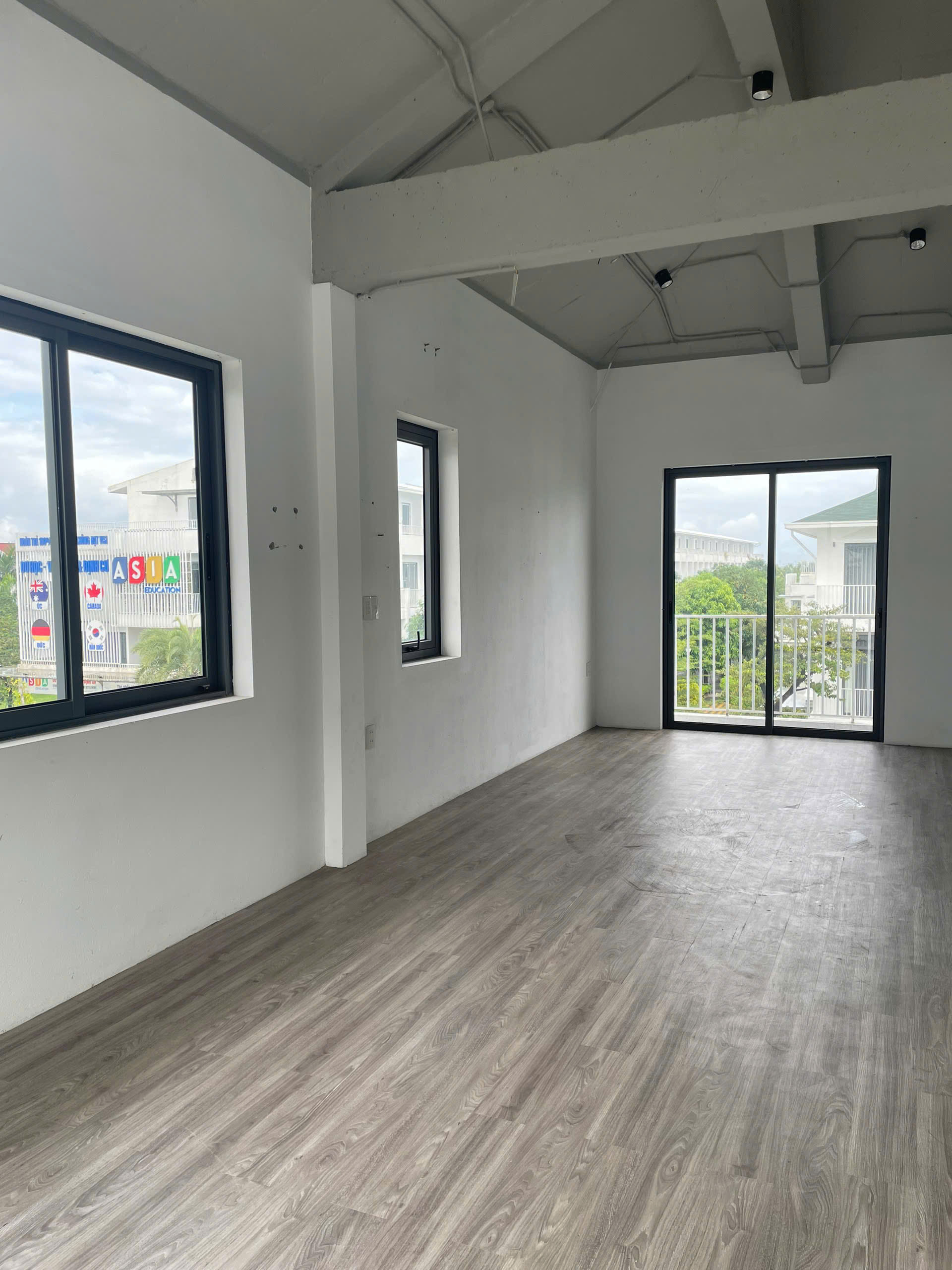 z7121190913898_a21653c77332822411f95a1a33993b00