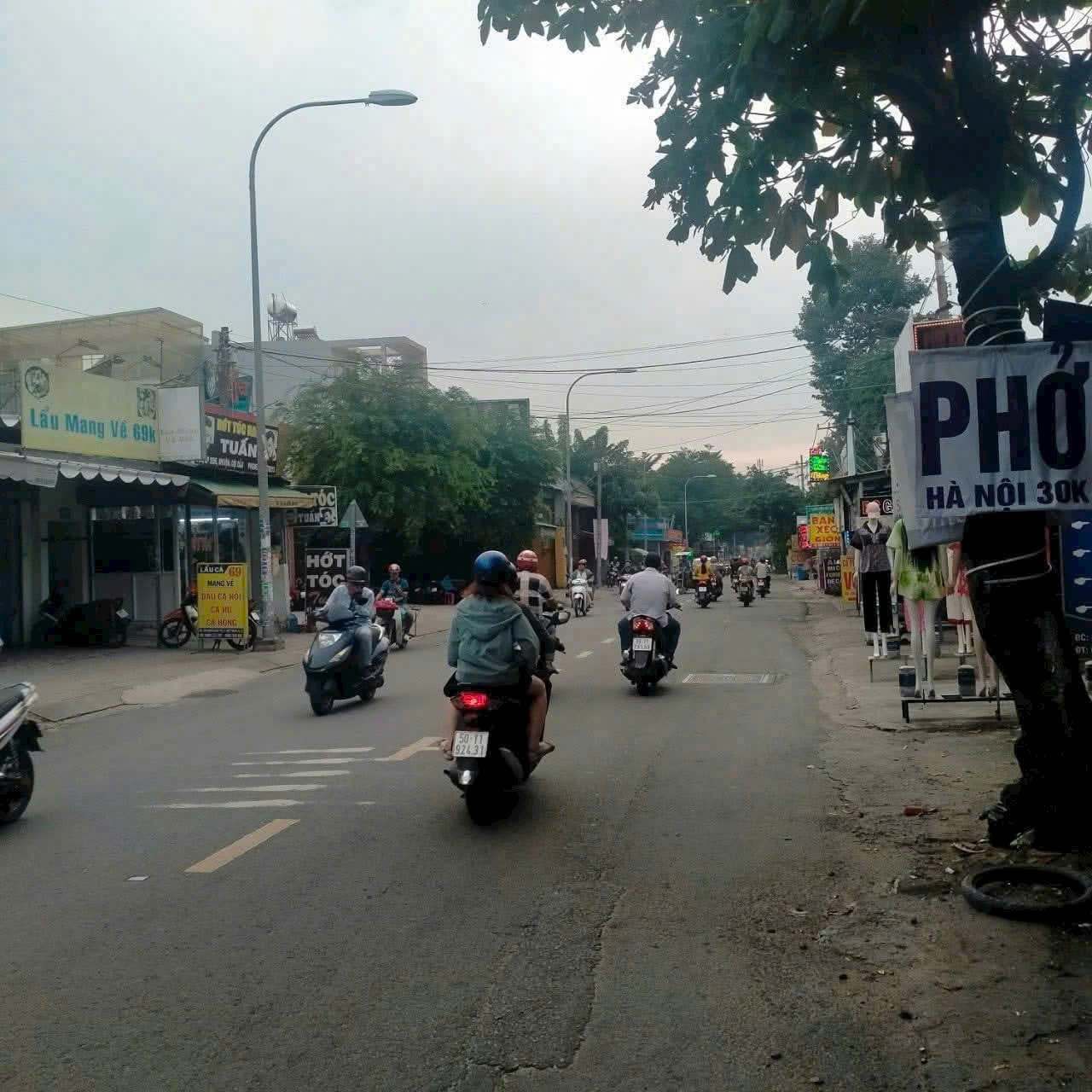 z7122160809529_ec9e176dd0460bd4abfd4e2ded8fcc72