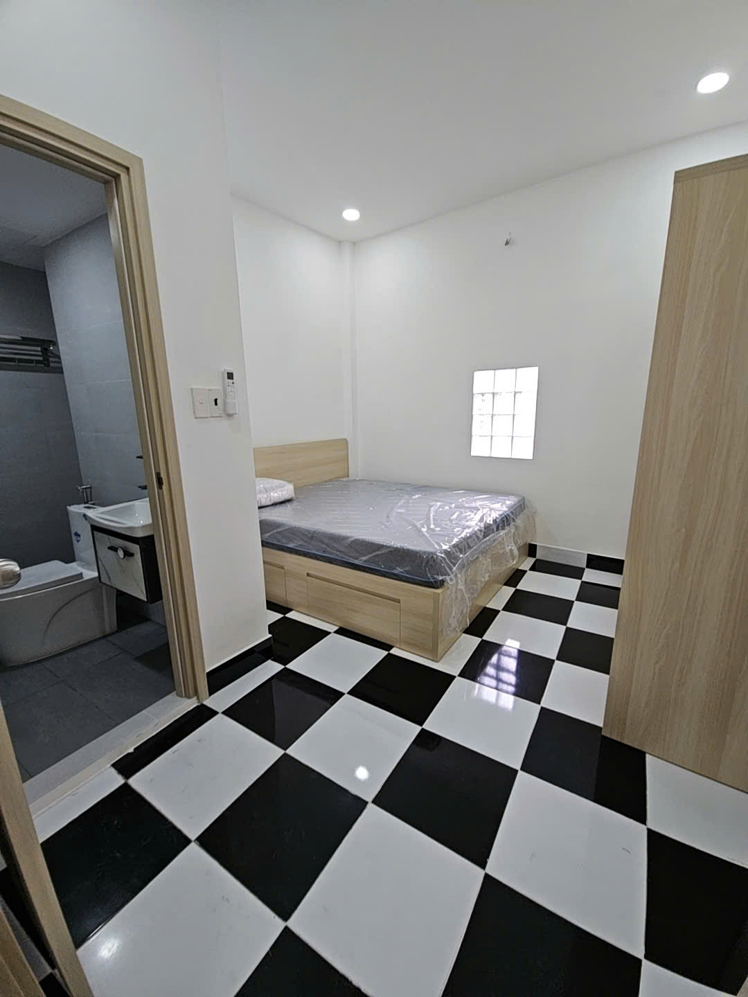 z7123541513932_5c5d537519668d5eb02c5872bc1d6bba