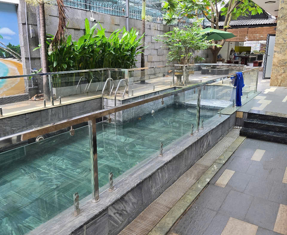 z7124251485380_2f32a16142ed076b22b81bc4cee73d48