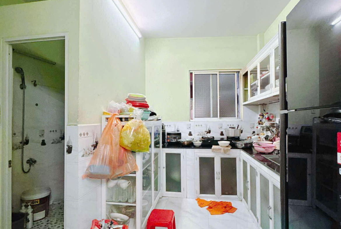 z7124599168210_5bf3ed8068bb3bd7b48a65fb85a495b1