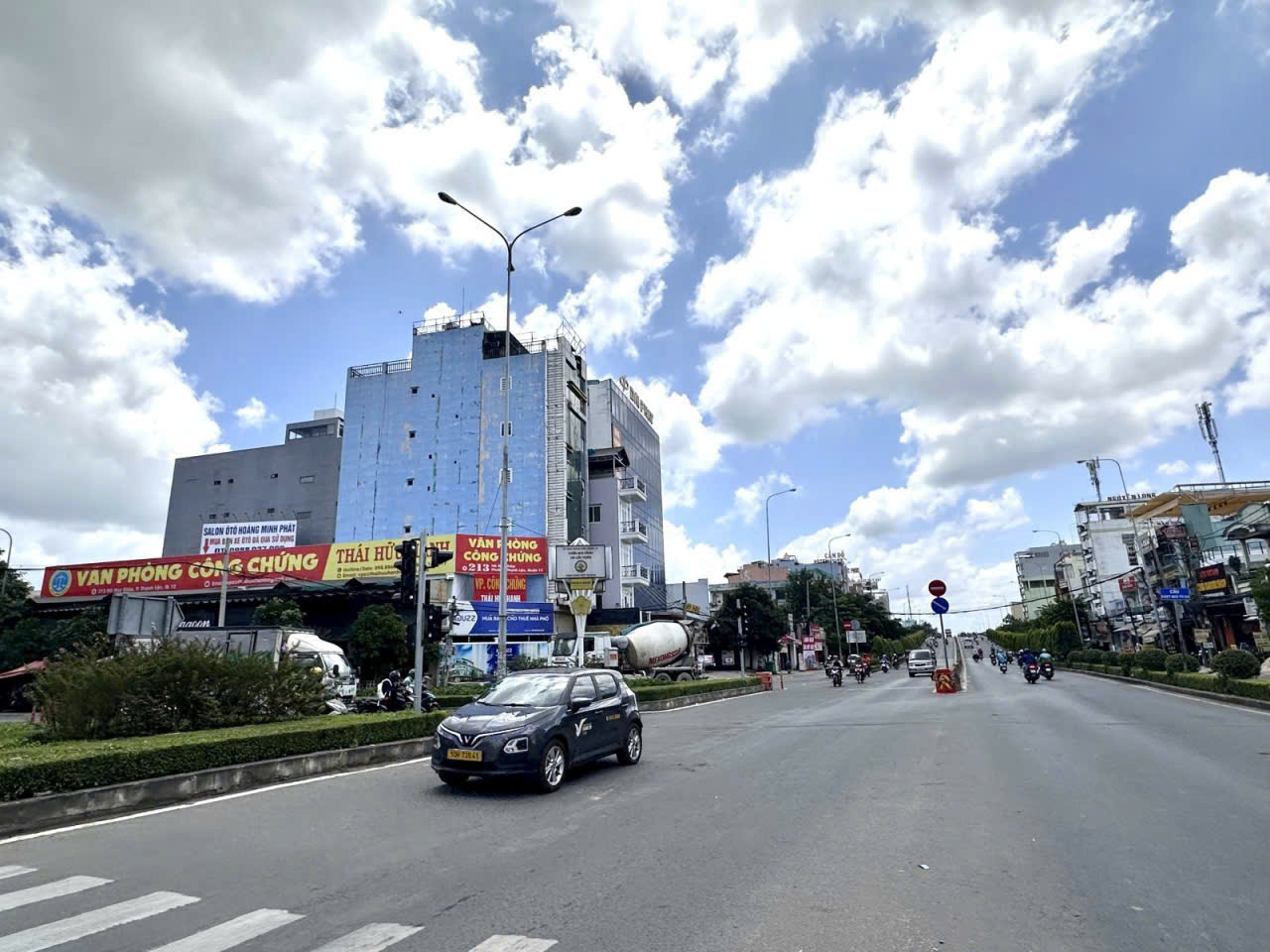 z7124960725215_0ceac2fb511ffe501eb4139df041f025