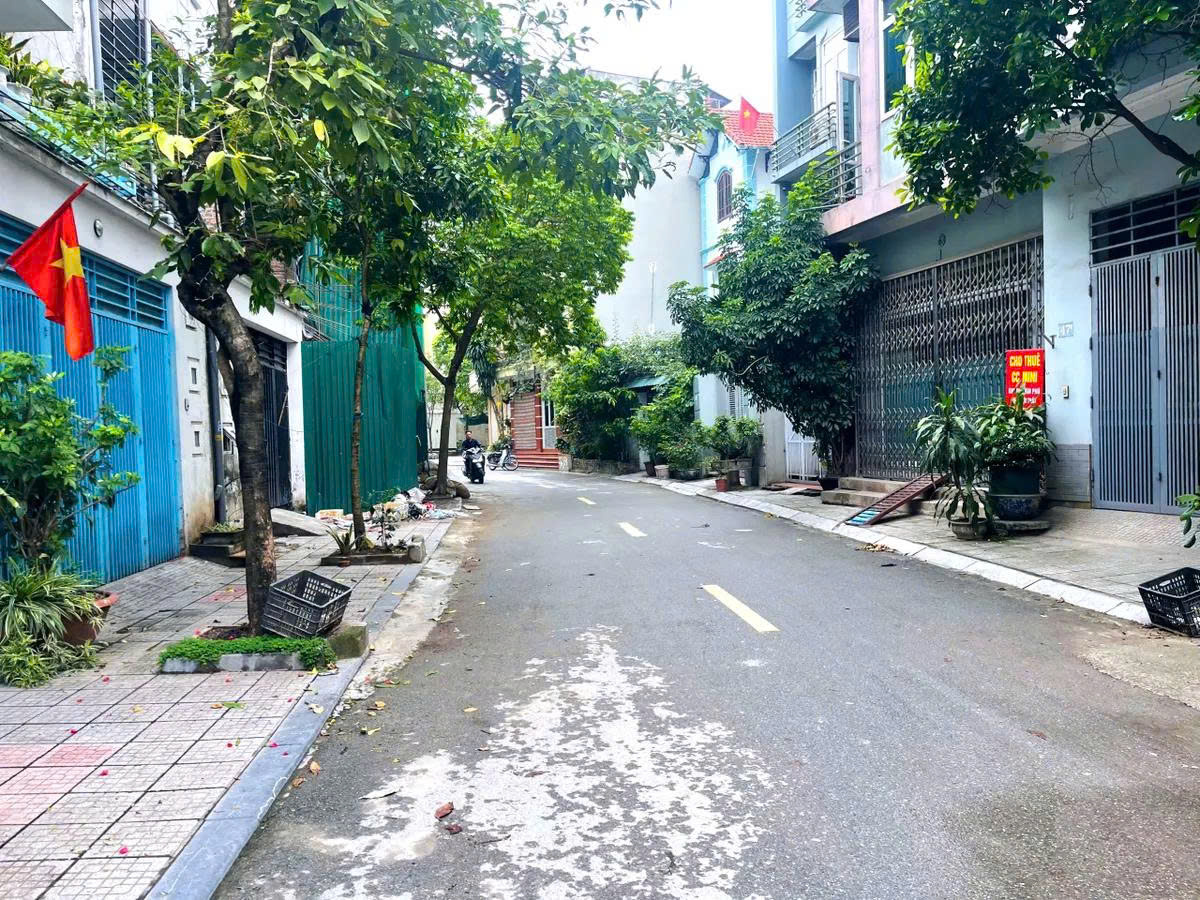 z7126170587995_5a95ddf4e7117a0f267a4ff892ec2760