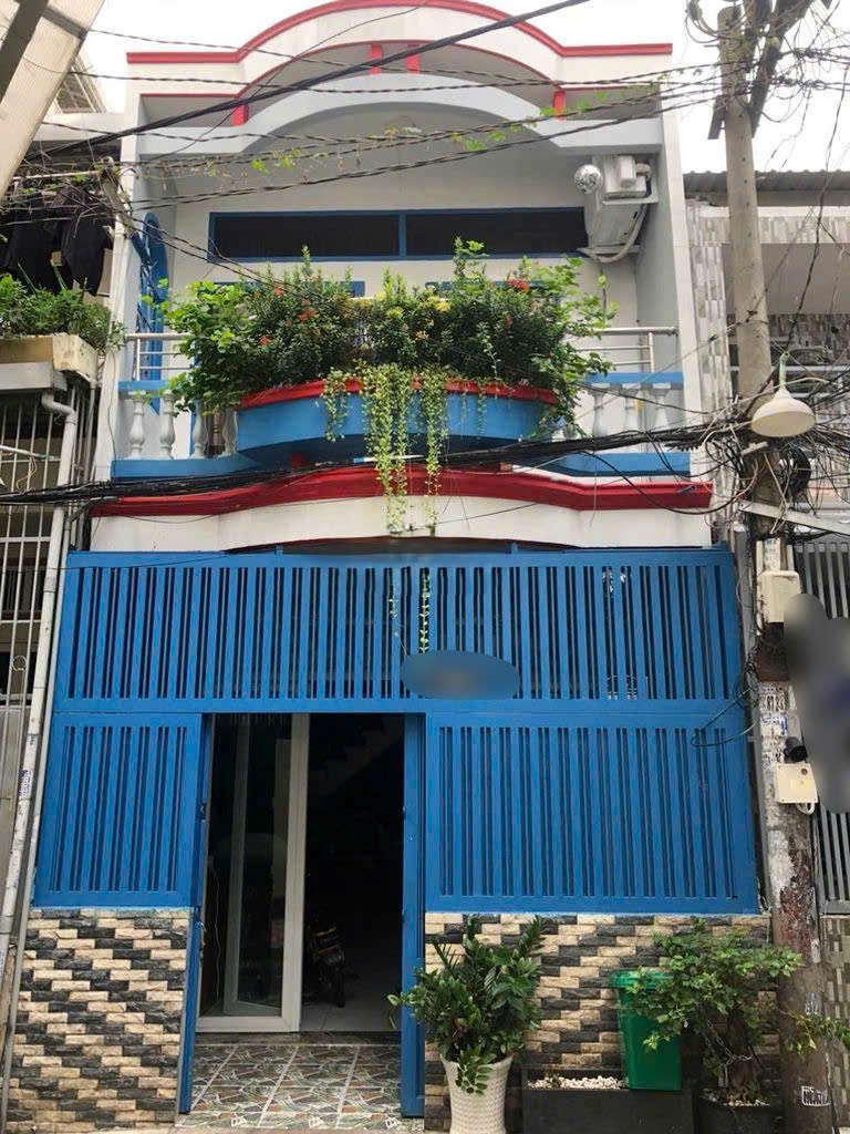 z7127343023247_7d566b3cfd67d149701f3e6a095eade5