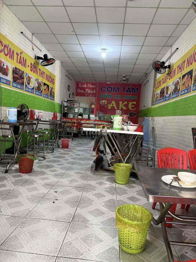 z7129870199228_f69b06fa5bd5f87e99ff344a729572f1