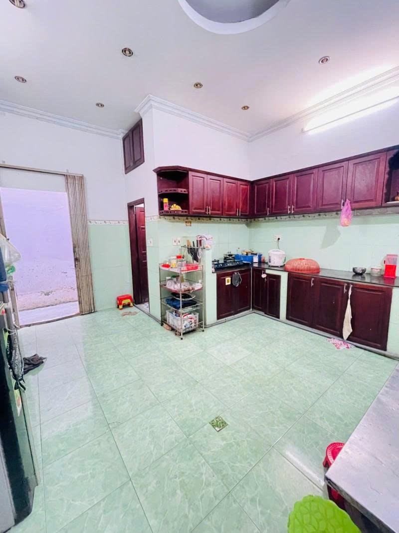 z7138152609747_393cb3eef78ff3331e2fa60b2c4d4182