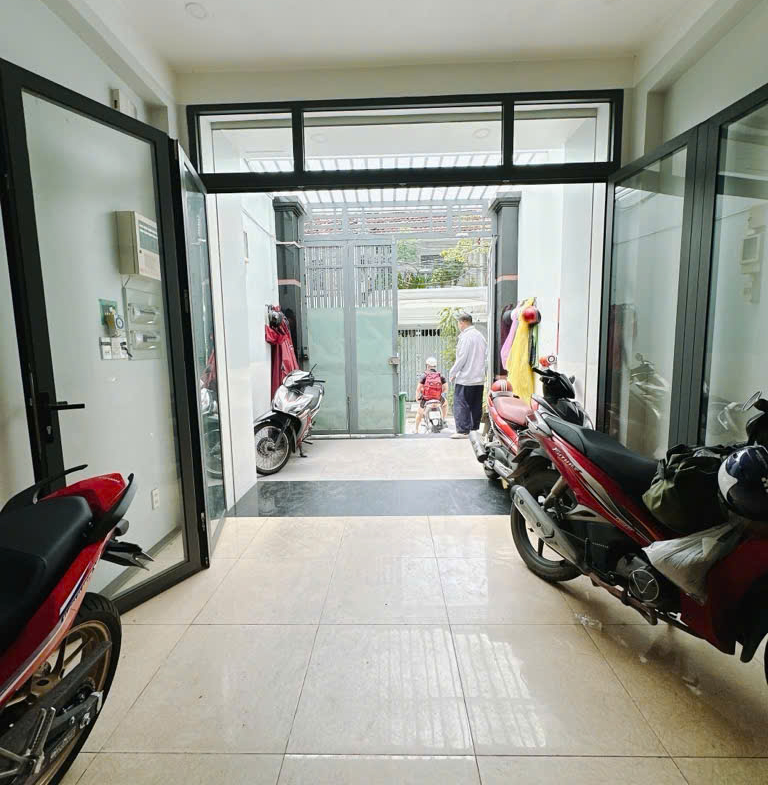 z7138547711316_21f3a1b259b1623a9b73413a3c97df4d