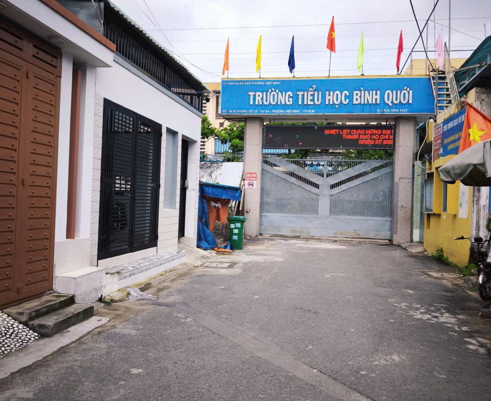 z7139056437059_bdc6596a644842d43e23a8cc88e17e29