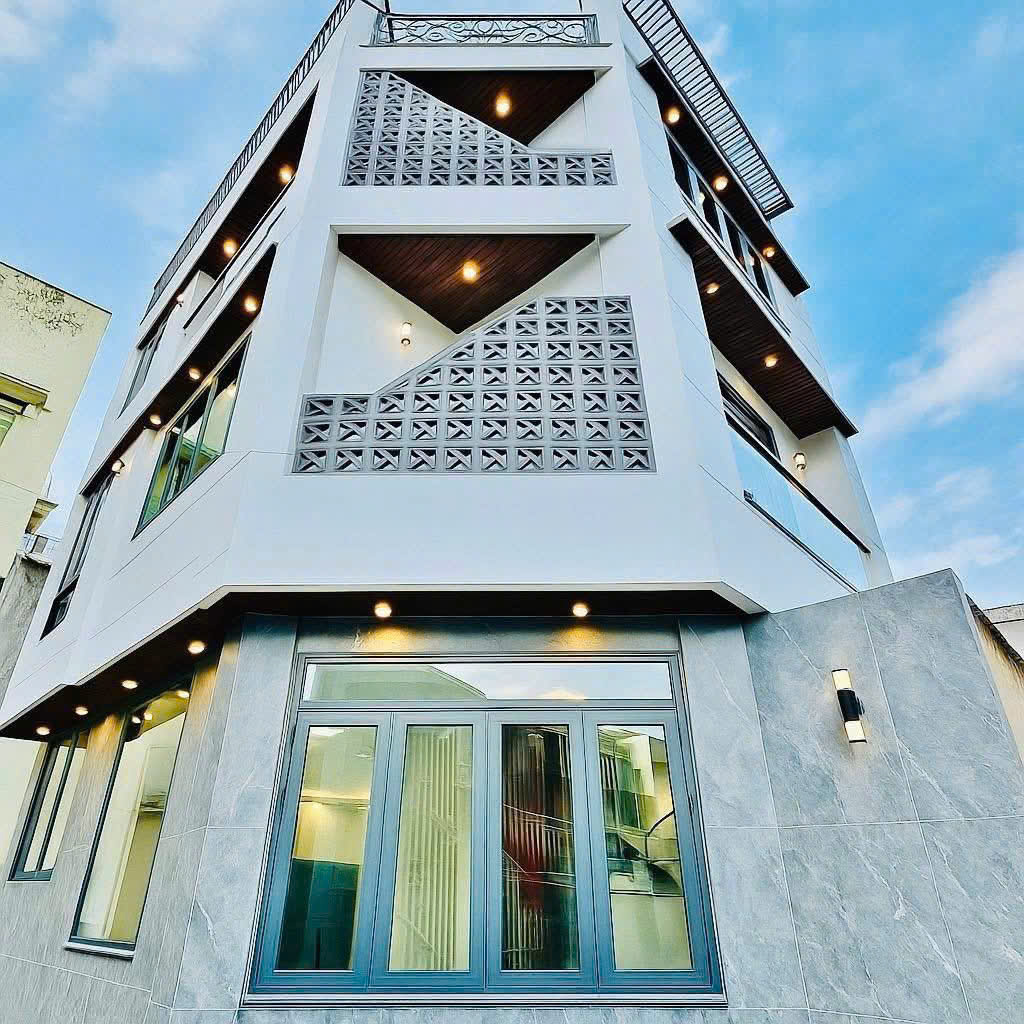 z7139717956614_000eefe4a74fd6215441b37371015647