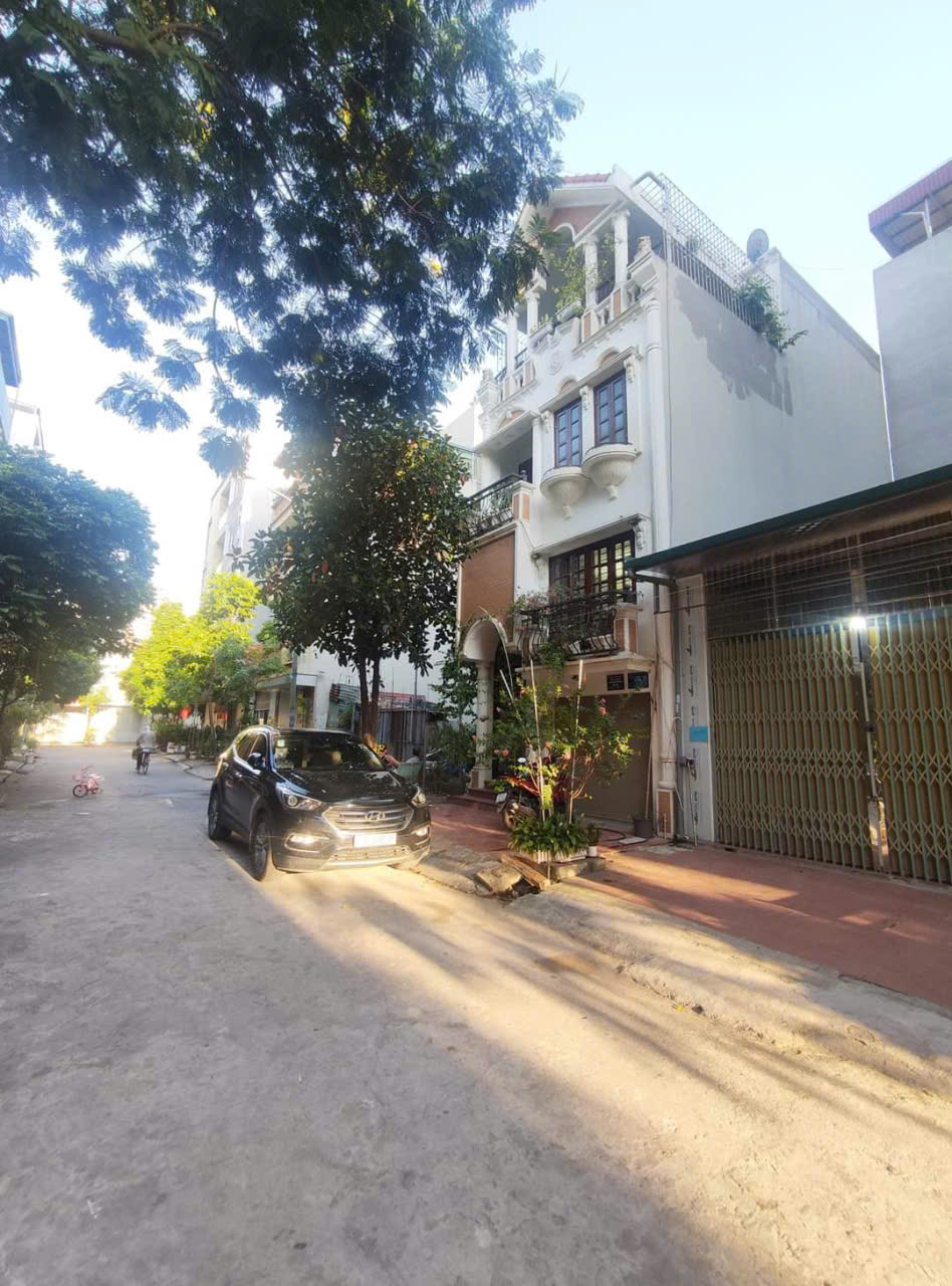 z7142747944636_64de163a3c37a72290e1aa581b70aeee