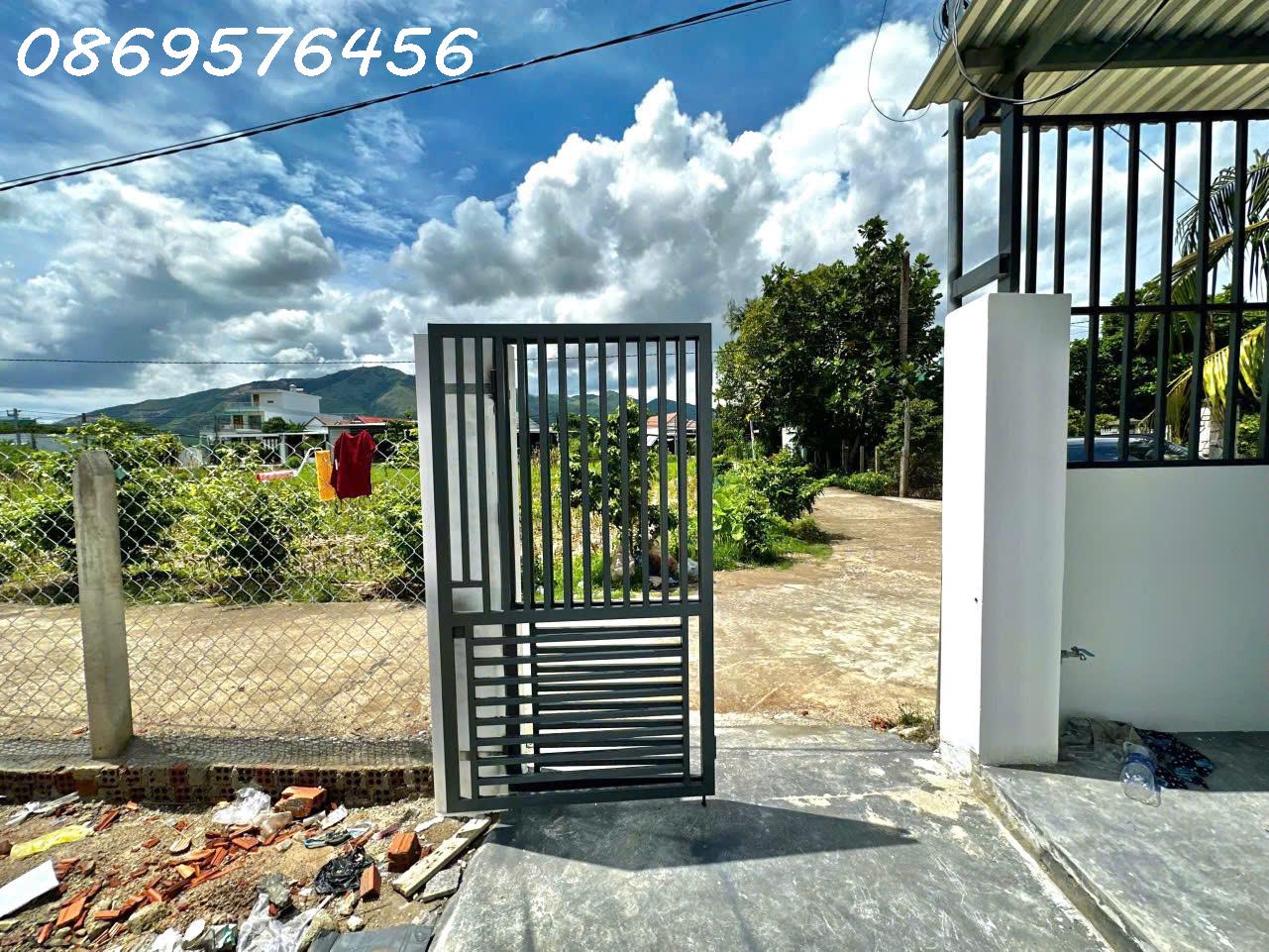 z7143276164815_3adf6e89be5df1b51865ed777a7d137b