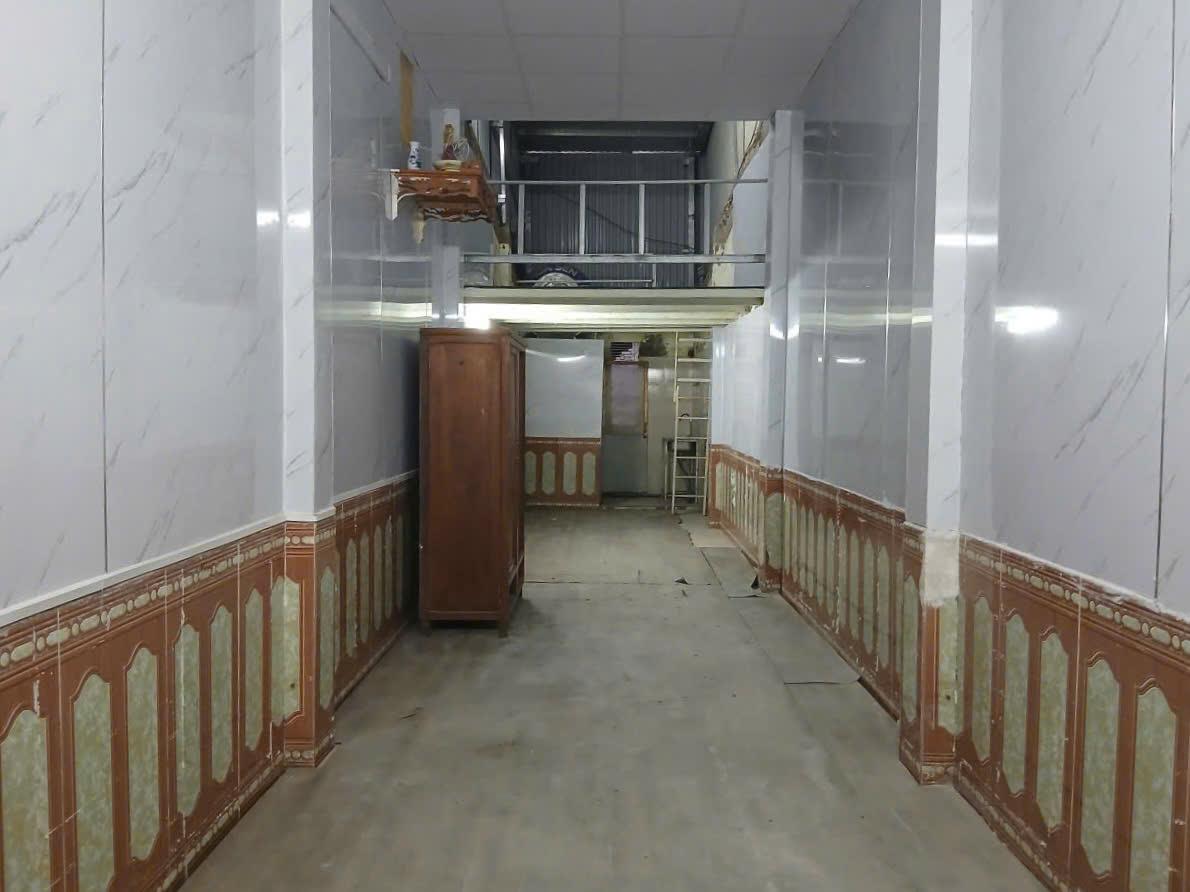 z7146554586551_18dc53357318208a301e477d1d4144bd