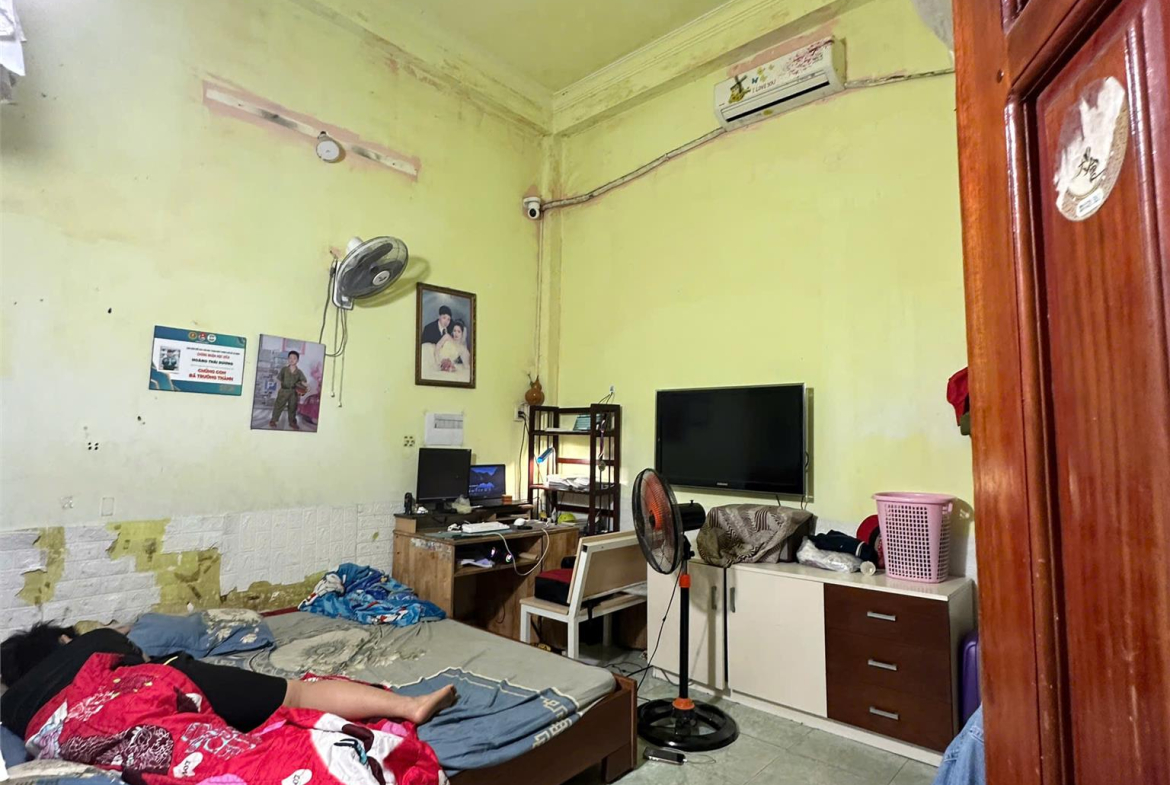 z7147249846579_c6ba28183cdd47f327a59c1ed58d5d38