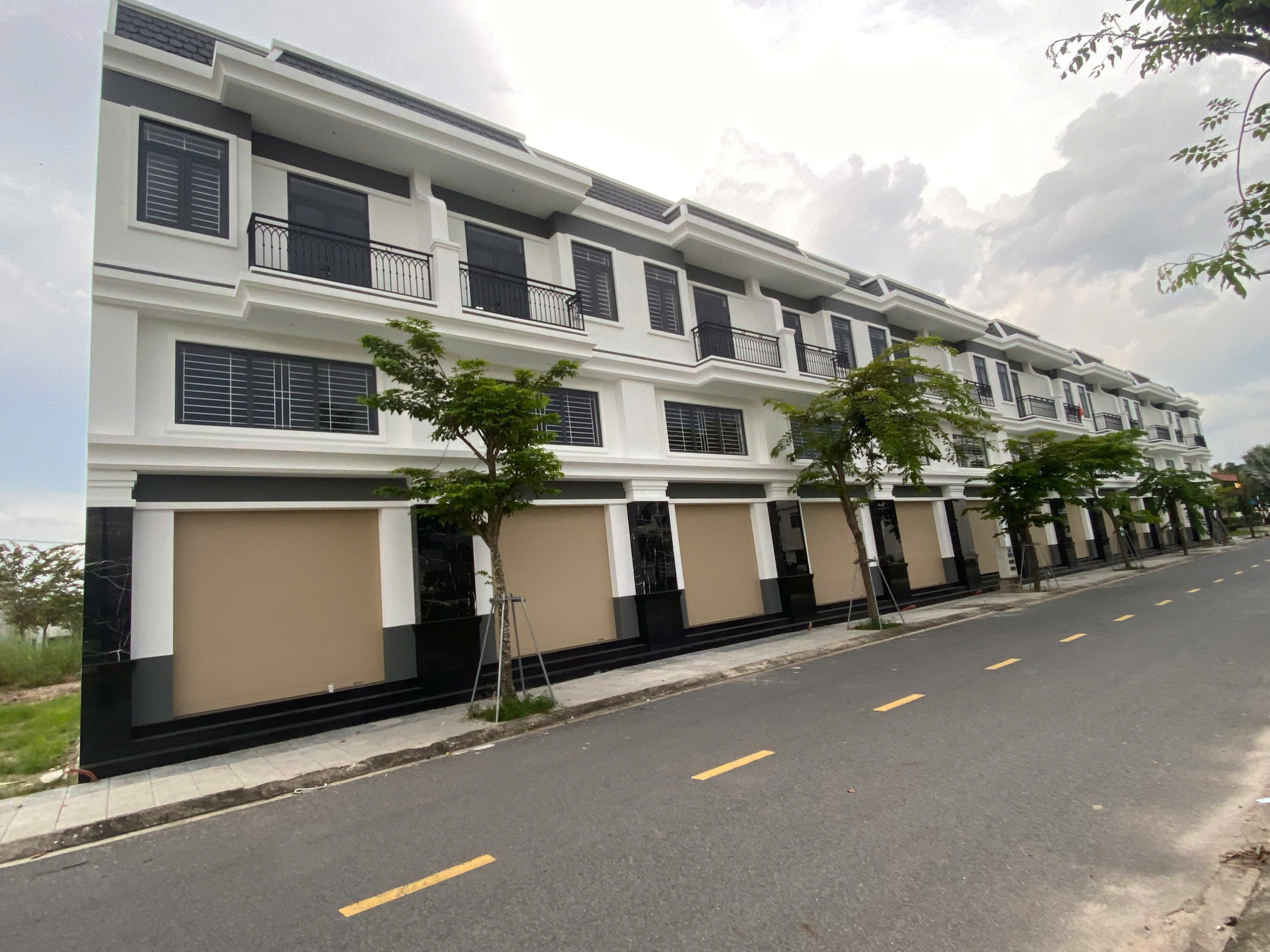 z7150674035033_01854ab95022d8bbf917c53da475d912