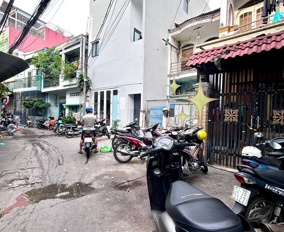 z7152790806924_85cf46d1e8c32e48a15259bbb7a0ef71