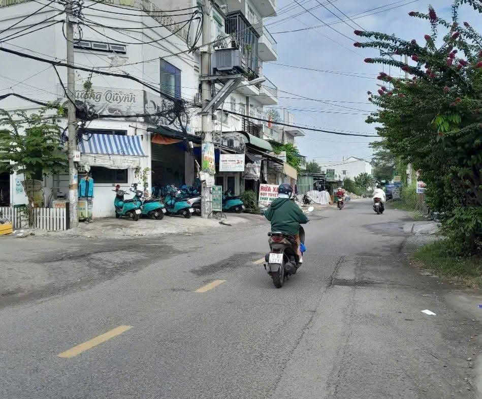 z7155772380099_30b63b7afcc978706fe656676cdb6366