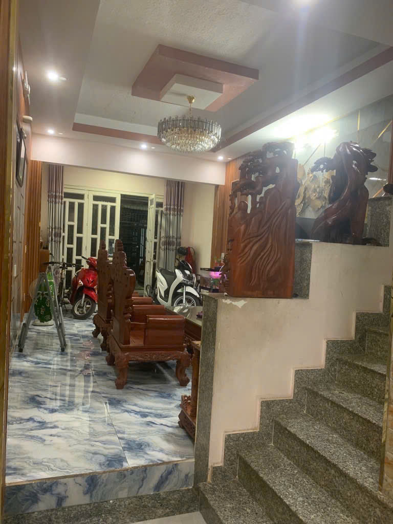 z7157553093200_9190a6510c563e56be240d82626d1a6e