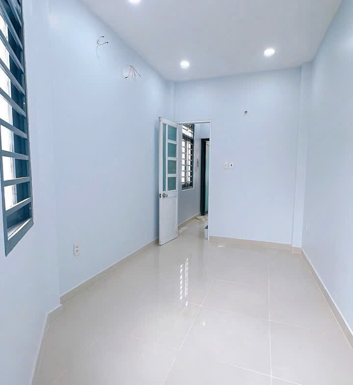 z7161010406251_906afc0eff4bae6f6c4f400e5afd84d6