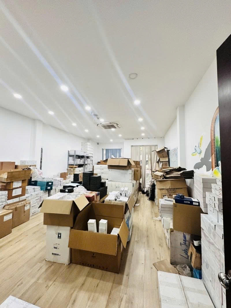 z7162675989014_b331036f3a40b6a0a2029076dd9ced71