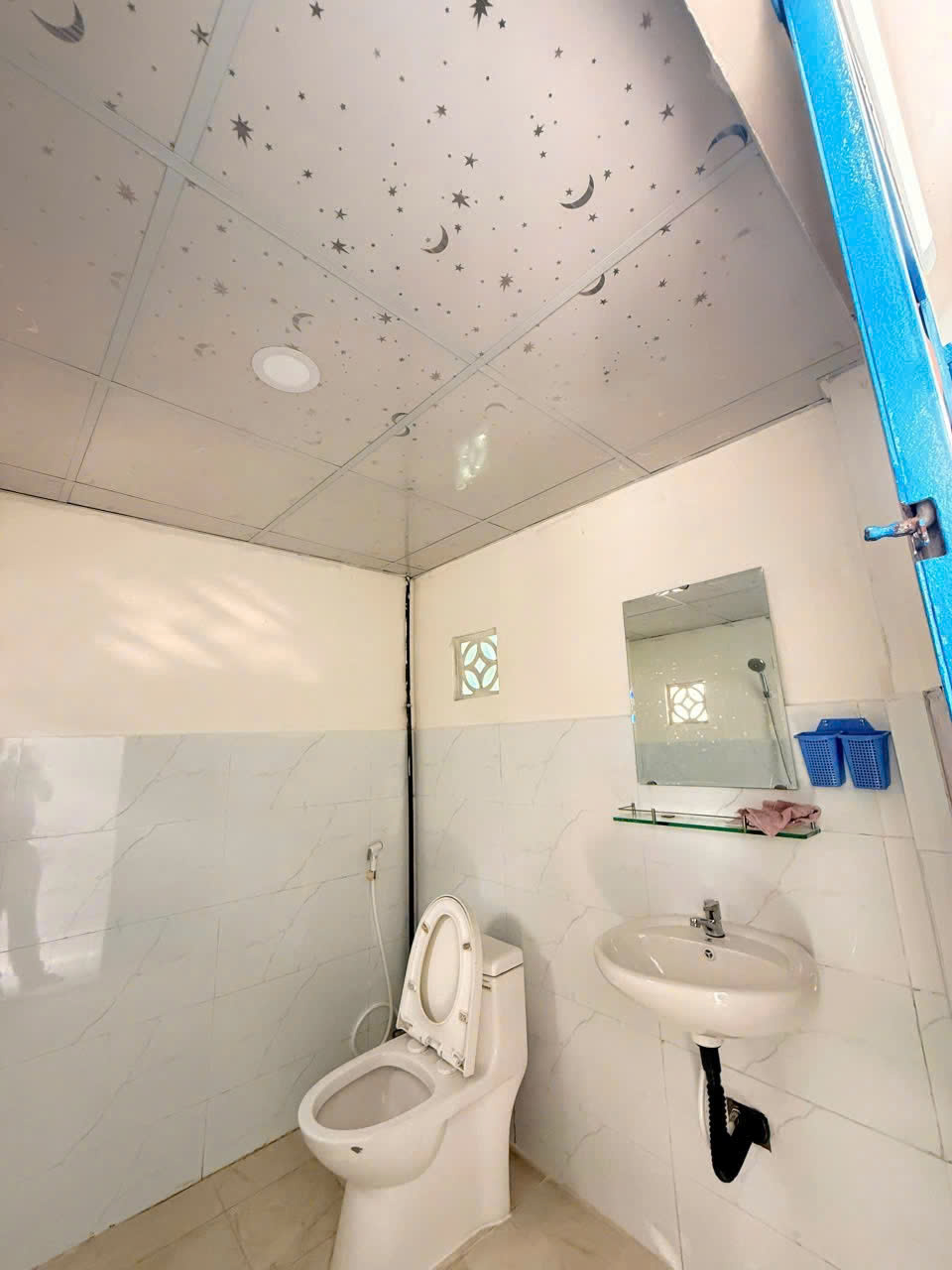 z7162720068660_7bad557d699693b63a453b2b1e1a8537