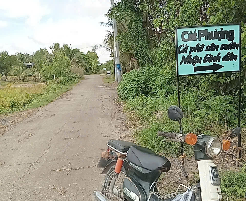 z7163065872131_6c6c47b7d91530659a84fa83dc4a7889