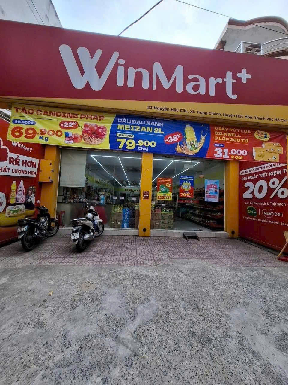 z7163232650027_804aa2287840e9a413aaff7386b8bf99