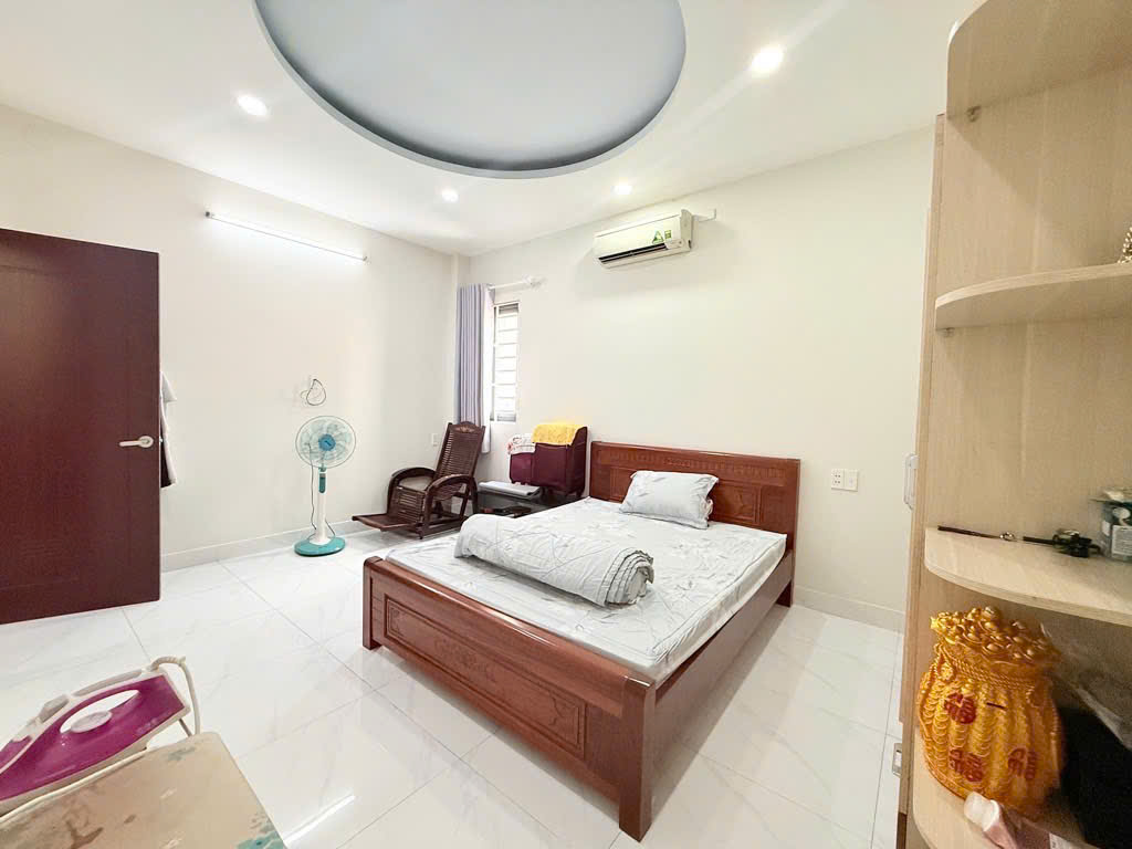 z7163445630131_772d16fa1e889a55ff018ad527bf6182