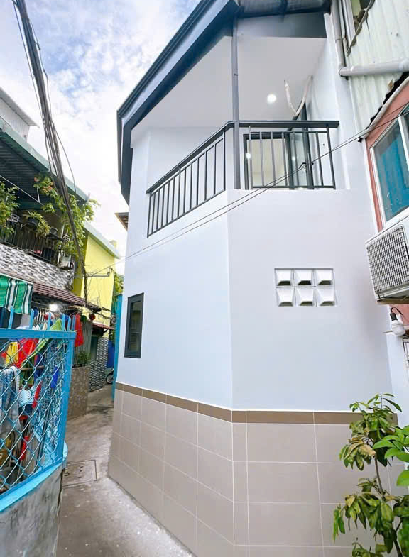 z7163844995919_67b1c791f135fd5405b9851e7e4f4370