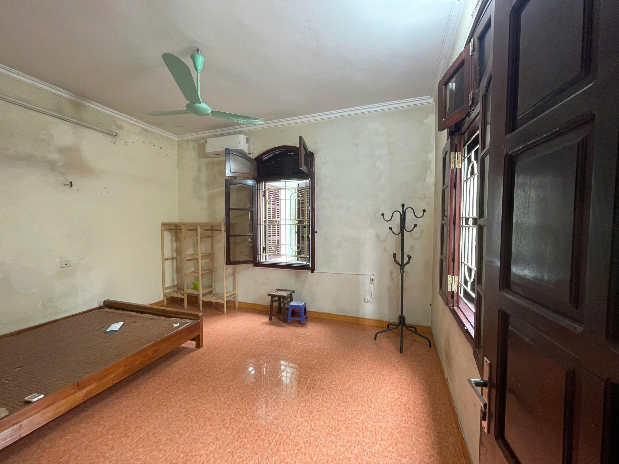 z7164040885837_4185e4a05f90943ad844de7a4ee76104